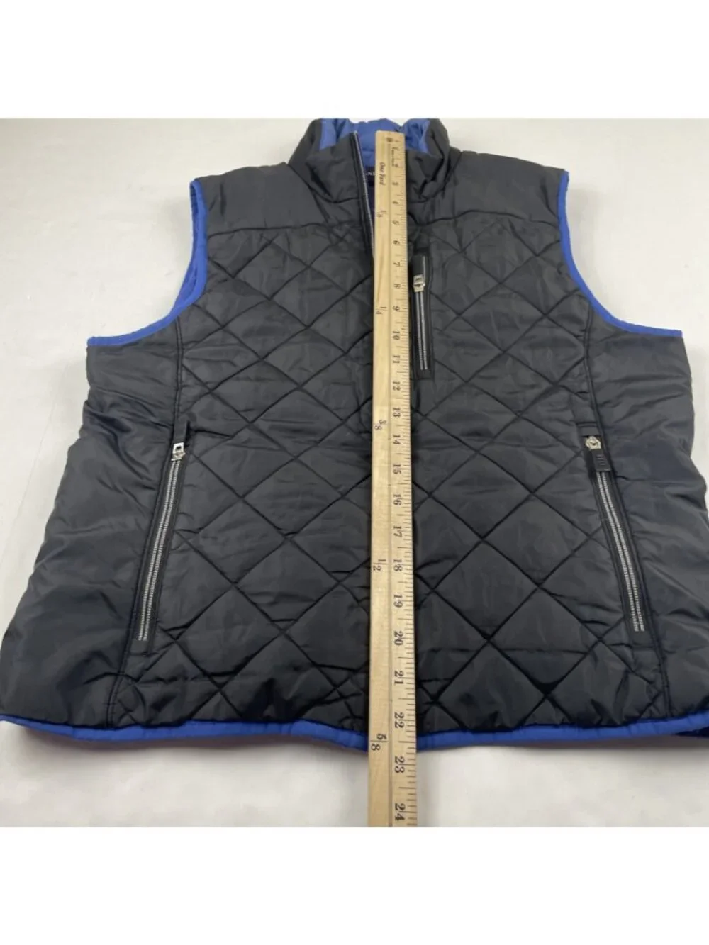 Lands End Diamond Quilted Full Zip Vest Women's M 10-12 Primaloft Insulation